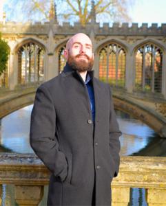 Dr Chris Macdonald