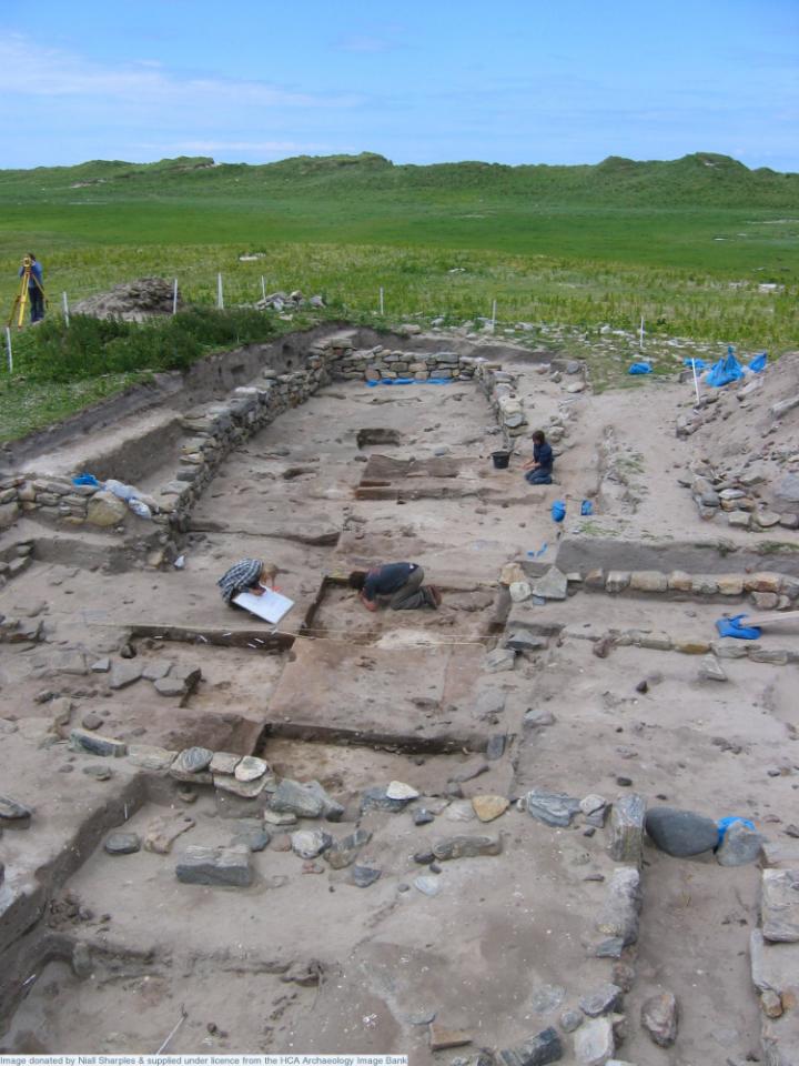Archaeologists Dig
