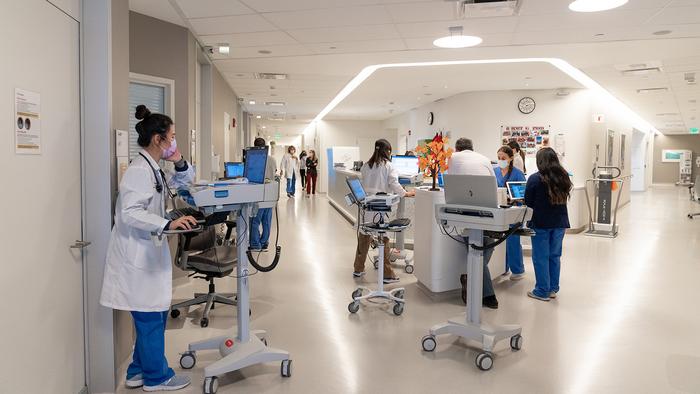 Jacobs Medical Center at UC San Diego Health, 6th Floor