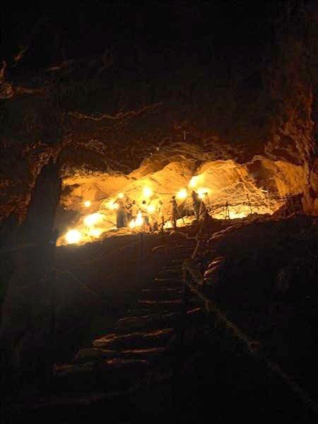 Manot Cave