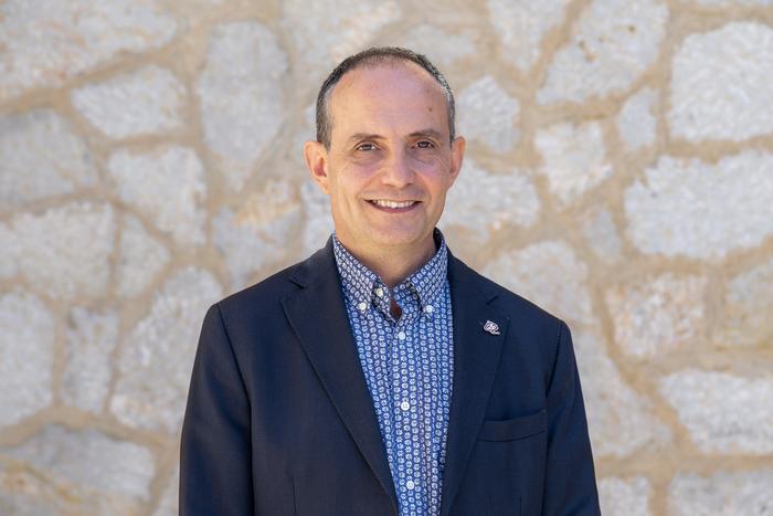 Urbano Lorenzo, researcher from Universitat Rovira i Virgili, has participated in the study.