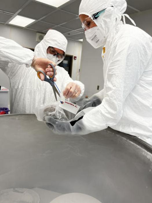 NIST researchers examine poop
