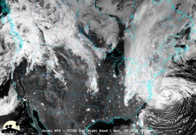 Sandy Makes a Night-time Landfall