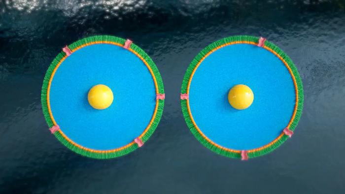 Droplet interface bilayer