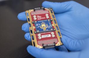 Cryogenic quantum control platform