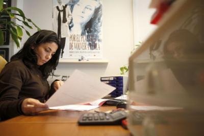 Labor Reforms of Past 30 Years Have Hit Young People Hardest