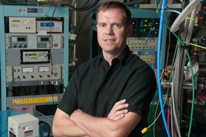 Nicholas Melosh, Stanford University