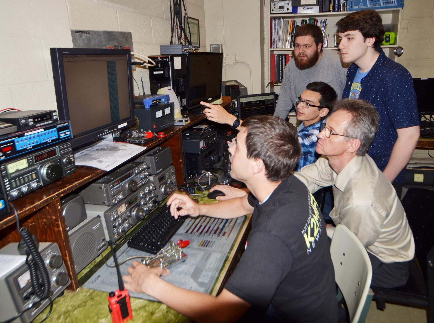 An NJIT Researcher Throws a Global Ham Radio 'Party' to Study the Eclipse