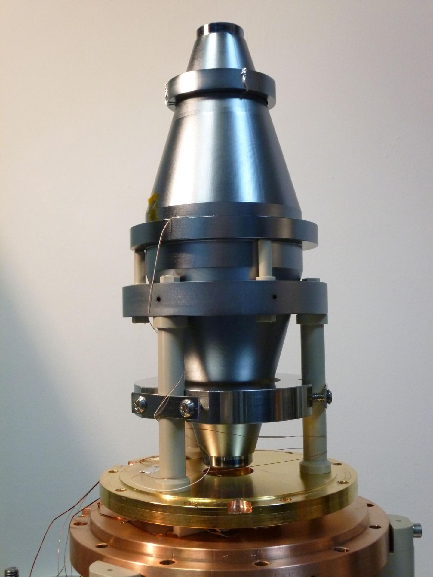Silicon Resonator