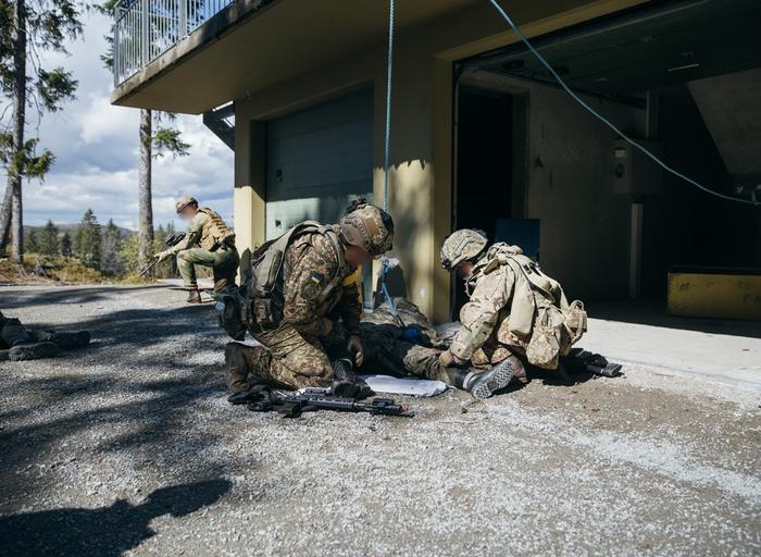 Medical soldiers