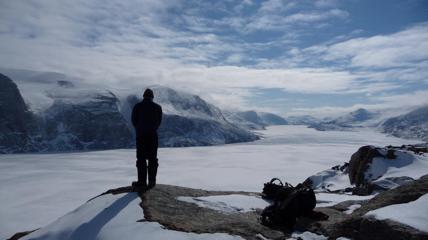 Glacial Rock in Greenland Offers Clues to Norse Migration Patterns (7 of 11)