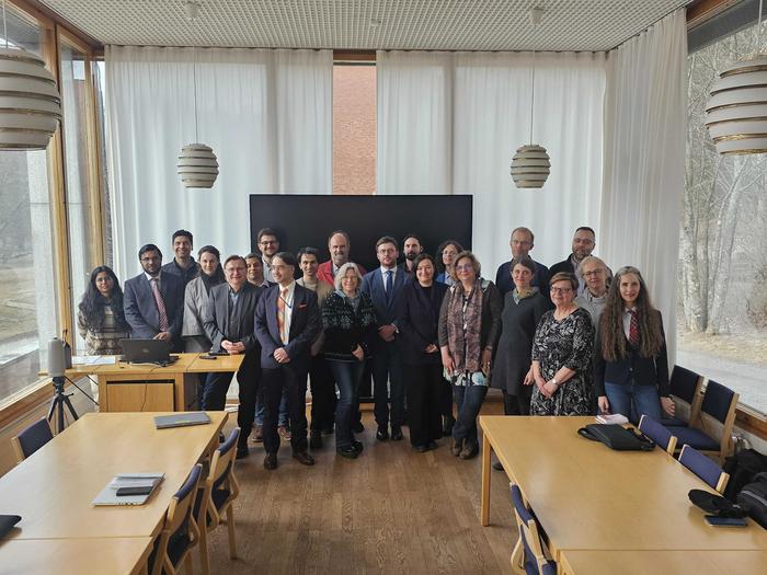 DeCrises kick-off meeting consortium photo