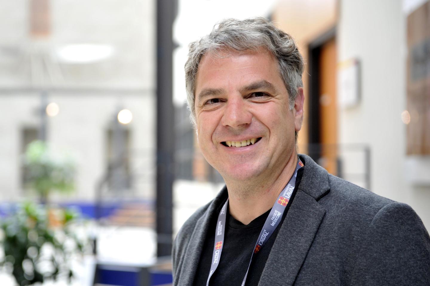 Gaby Kobinger, Université Laval 