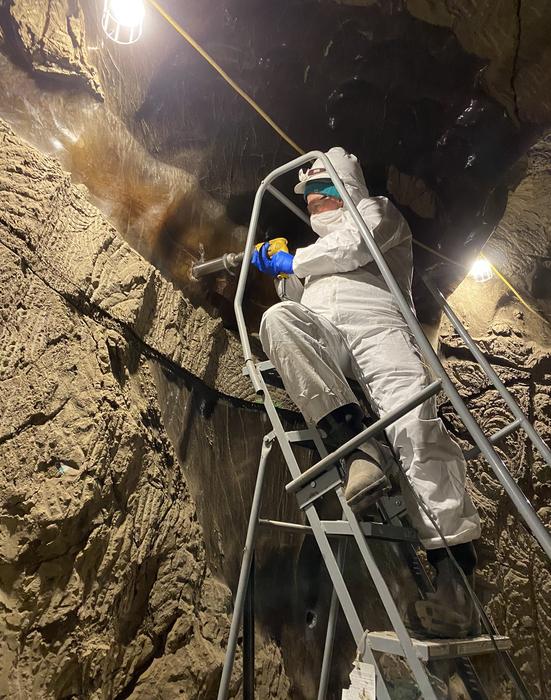 Drilling for microbes