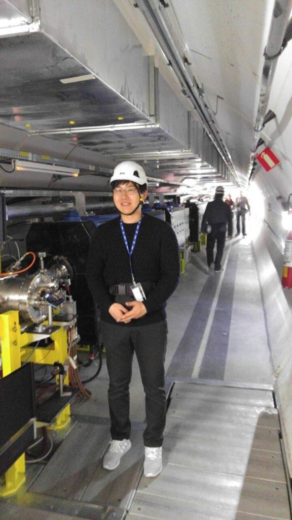 SeongYeol Kim in the Department of Physics at UNIST