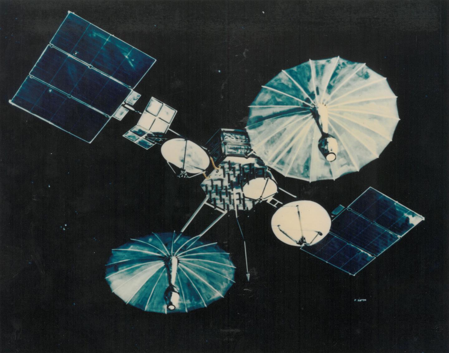 Illustration of 1st-Generation TDRS
