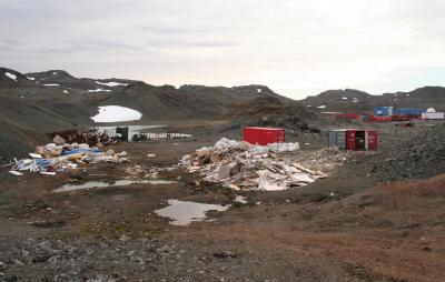 Refuse Dump on Fildes Penninsula