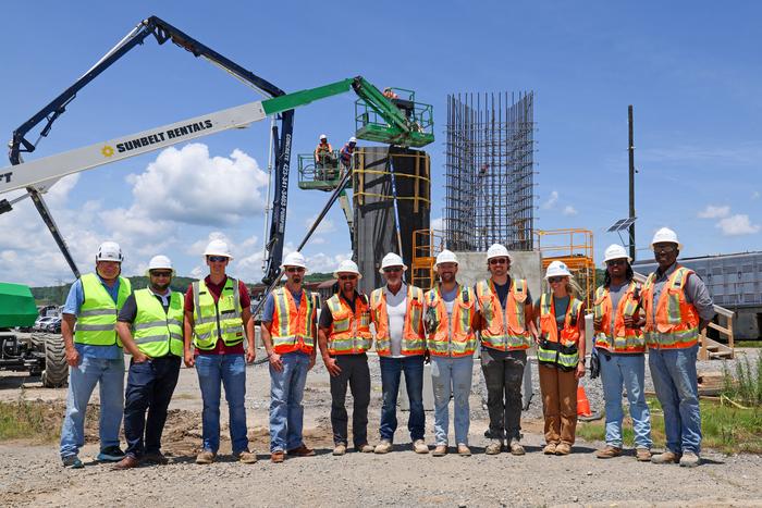 The Kairos Power and Barnard Construction teams