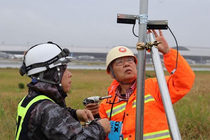 Installation of Bird Sonic wildlife deterrent system at Kansai International Airport