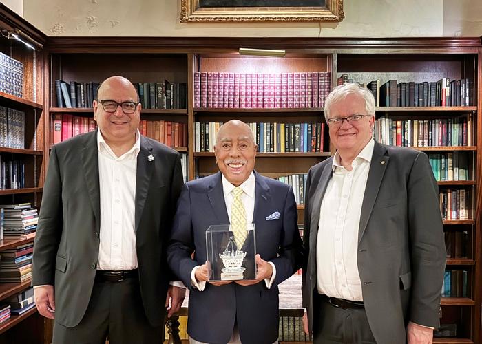 Giant Magellan Telescope Board Chair and Vice Chair with Dr. Walter Massey