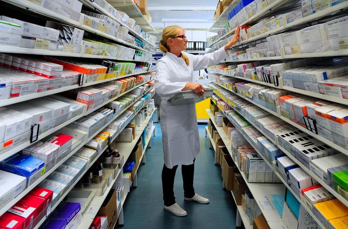 A study conducted by the University of Freiburg on behalf of the Federal Environment Agency shows that many active pharmaceutical ingredients containing PFAS can be replaced with PFAS-free alternatives.