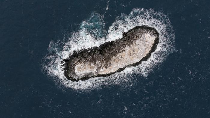 Uncharted island in Weddell Sea