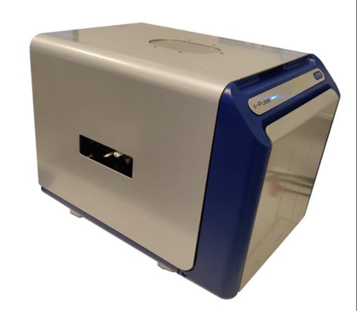 Desktop NMR spectrometer
