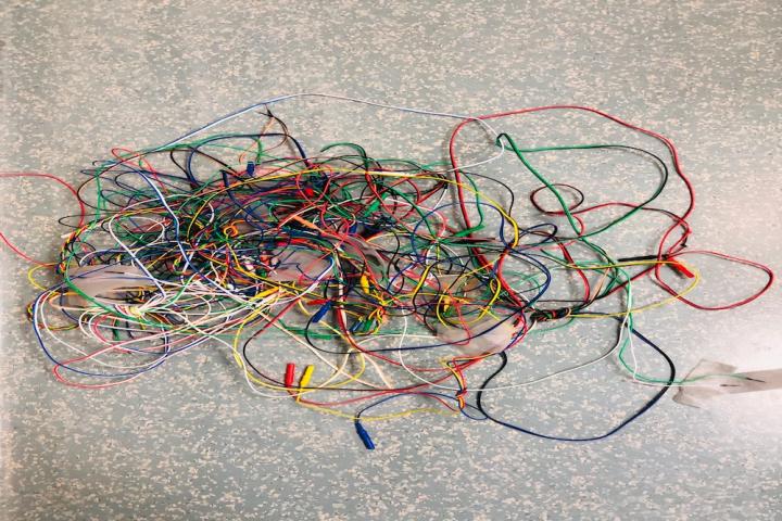 Currently available intraoperative monitoring needles
