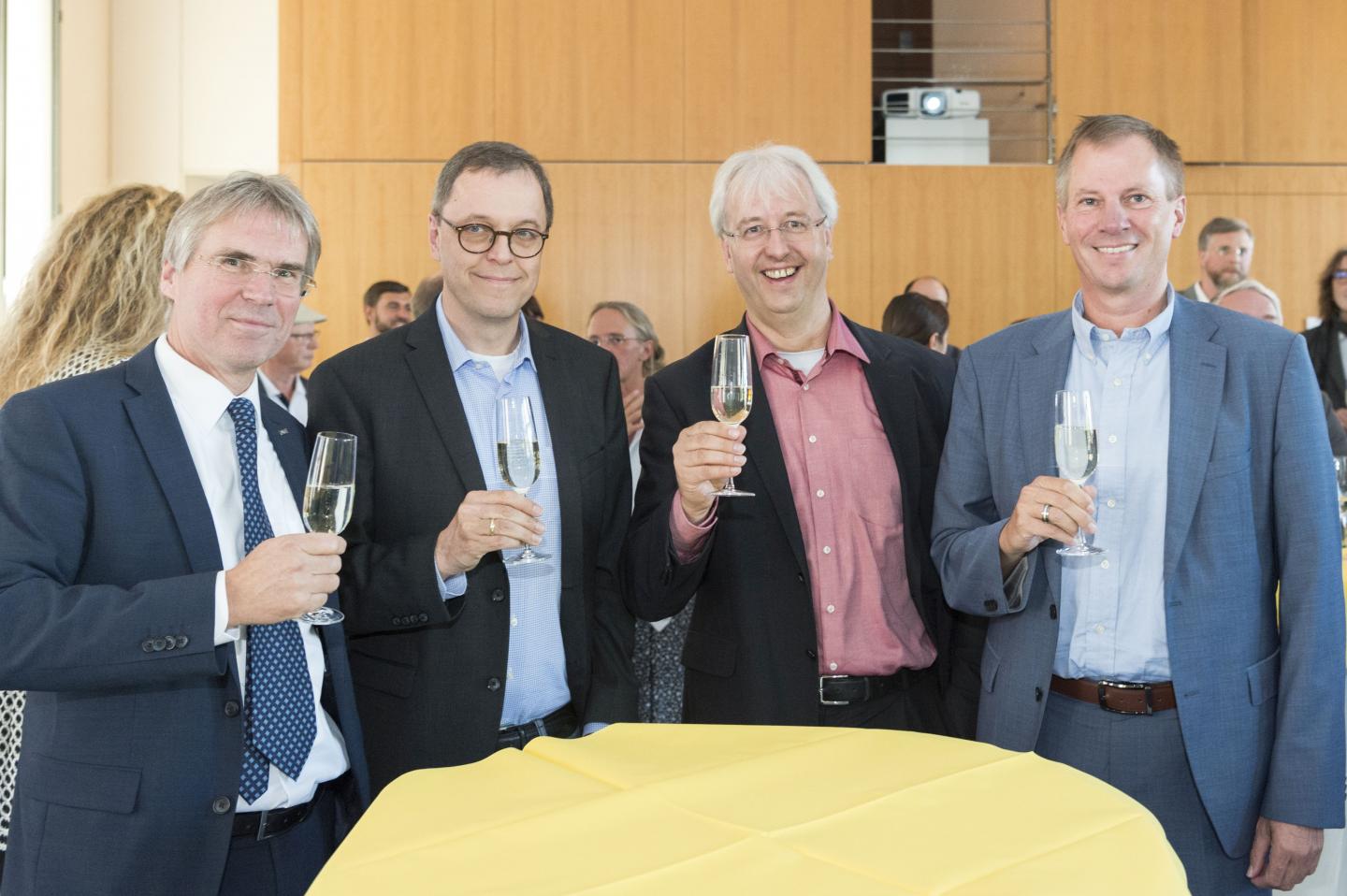 President Holger Hanselka with Martin Wegener, Helmut Ehrenberg, Spokesperson, and Vice President Oliver Kraft