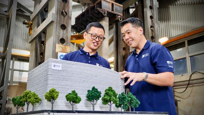 In collaboration with Woh Hup and supported by BCA and NAMIC, NUS researchers are pushing the frontiers of 3D concrete printing, by incorporating the technology into on-site construction, reducing labour and materials while meeting structural demands