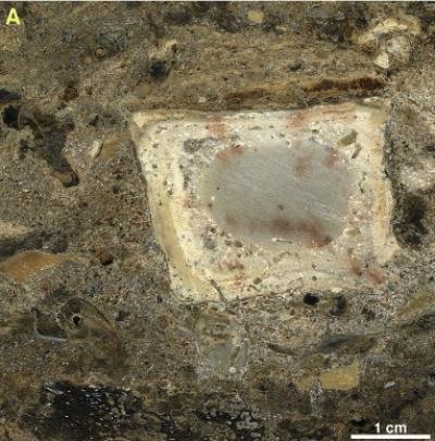 300,000-Year-Old Hearth Found (2 of 2)