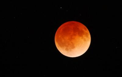 Lunar Eclipse, April 15, 2014