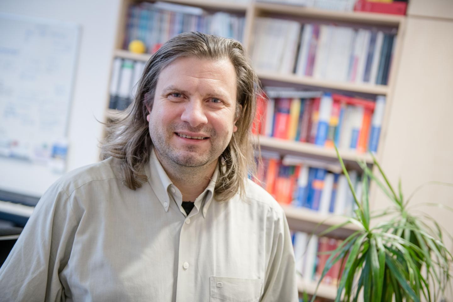 Alfred Ludwig, Ruhr-University Bochum
