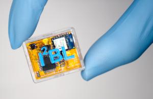 A microneedle sensor