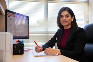 Dr. Eva Mistry