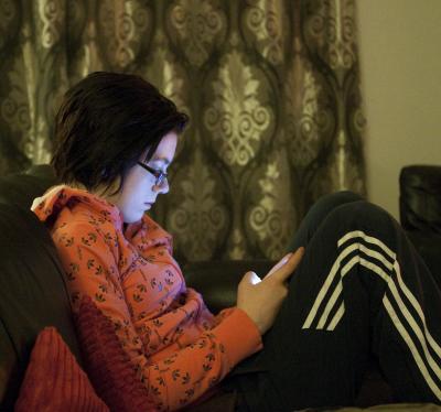 Proposals to Record the Age of Youngsters when Buying Mobile Phones