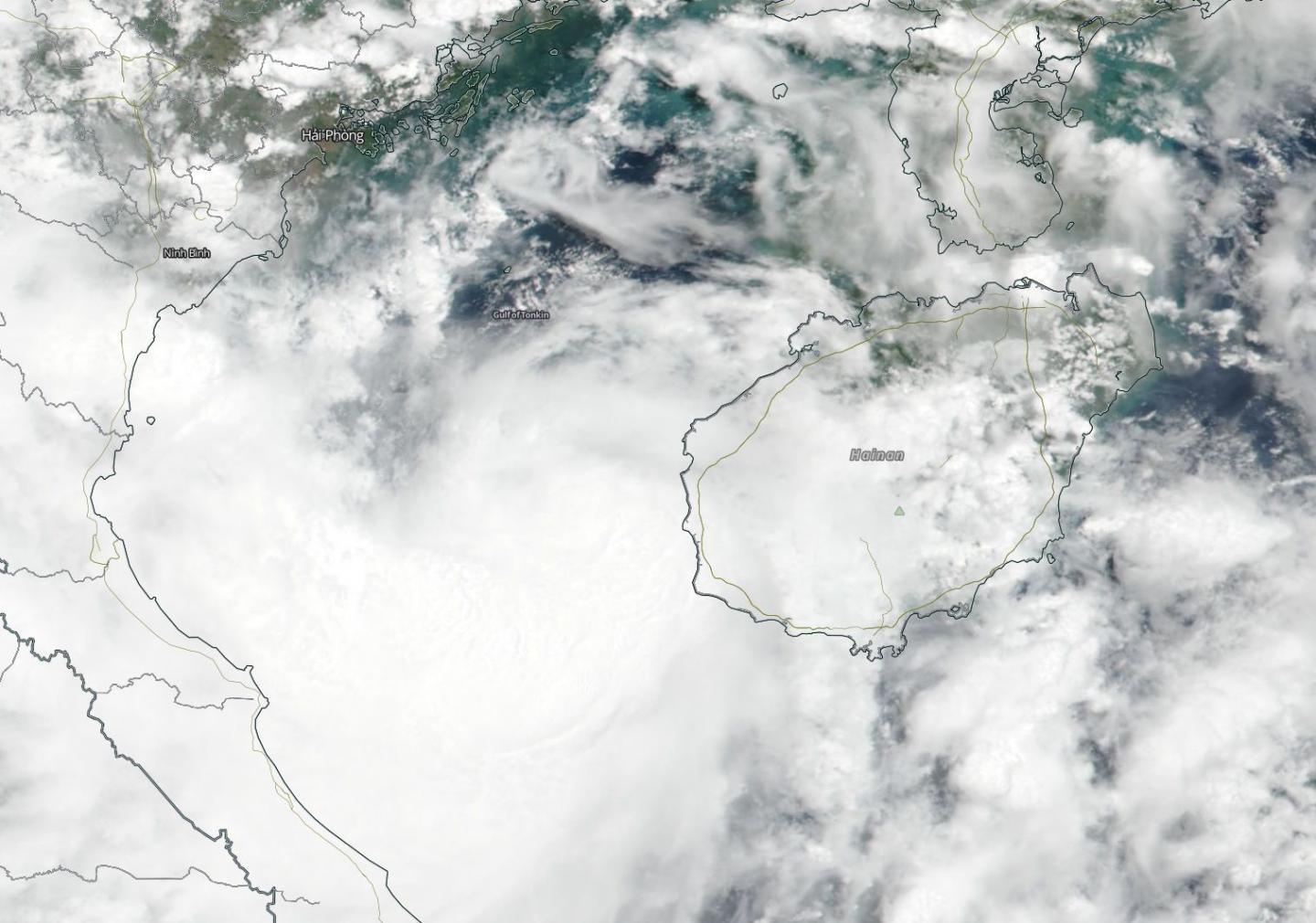 Suomi NPP image of Son-Tinh