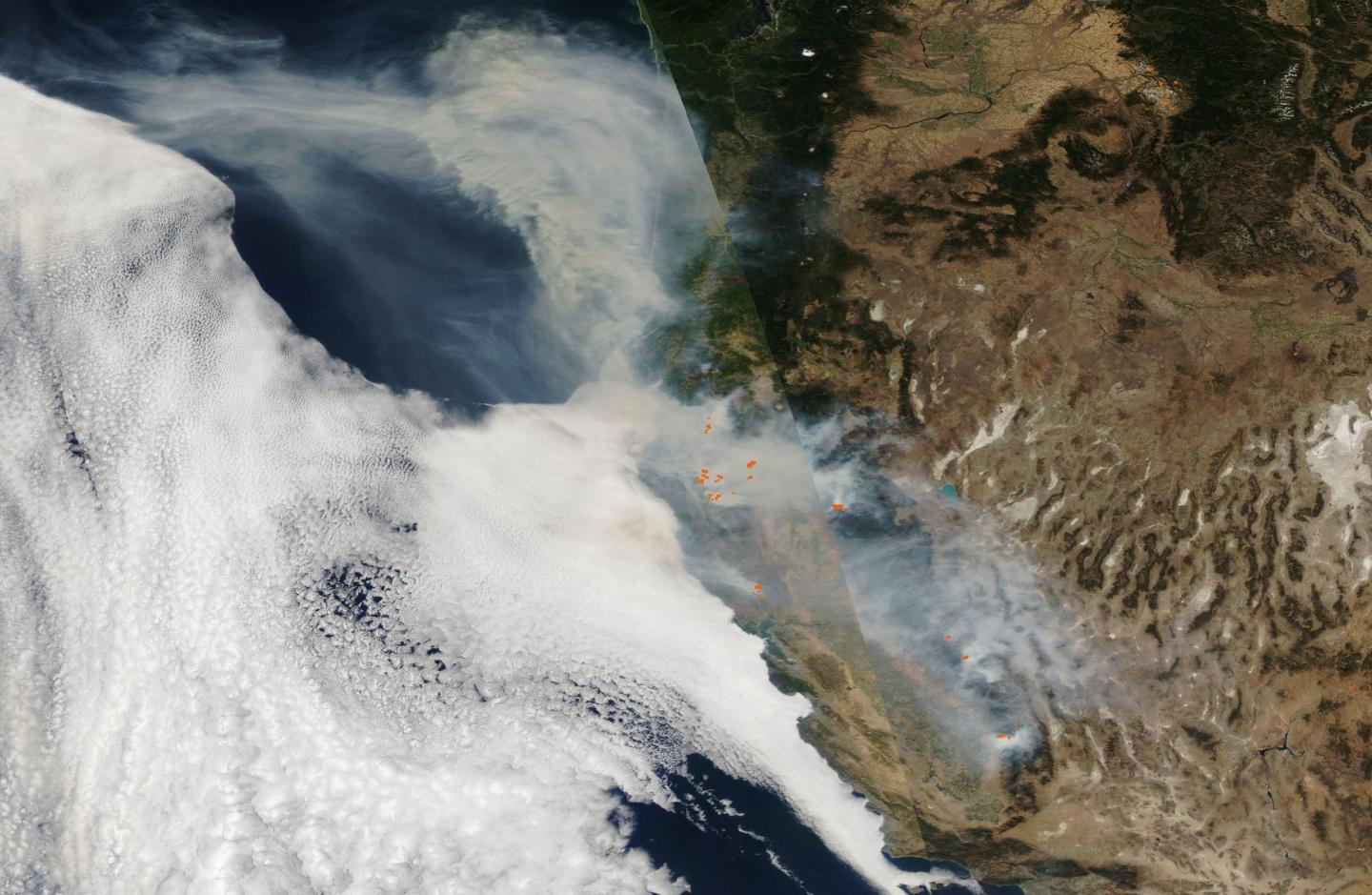 NASA's Aqua Satellite Catches Still Active Fires in the West