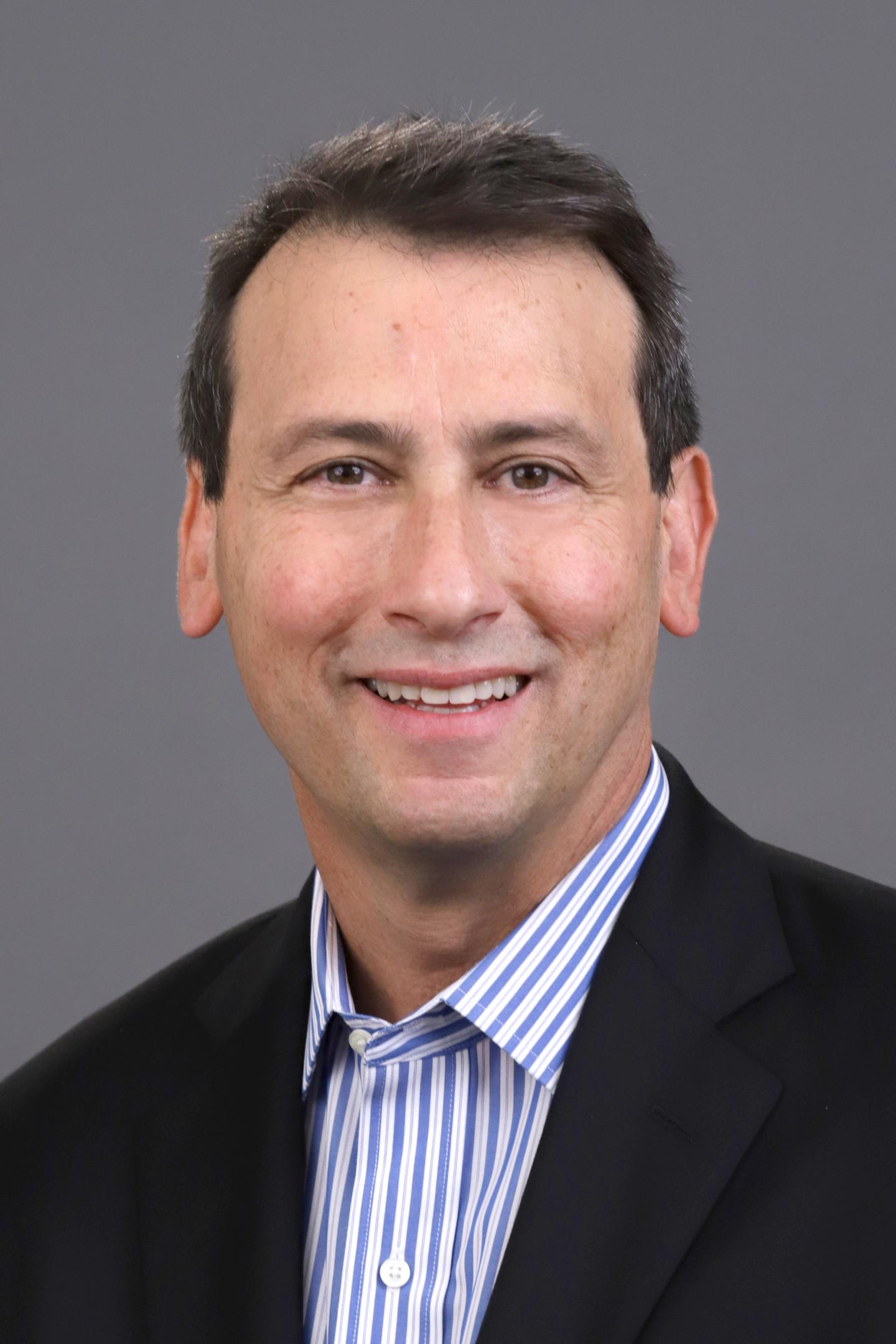 IEEE Awards Sumner Prize to Pioneering Wireless Researcher