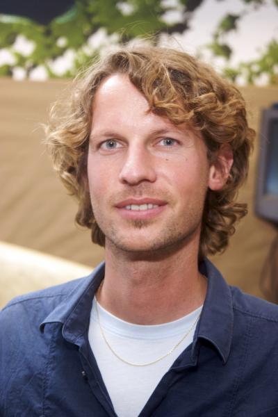 Adrian Jaeggi, University of California - Santa Barbara 