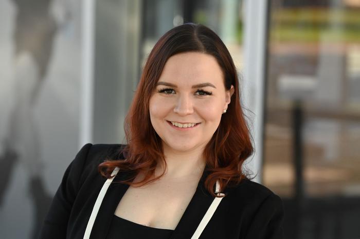 Dr Anna Antipov