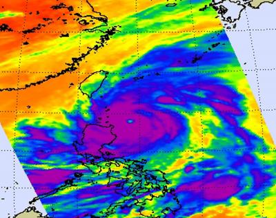 NASA Infrared View at Super Typhoon Songda's 14-mile-wide Eye