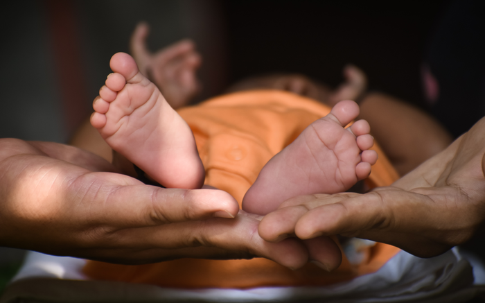 Common antibiotic reduces low birth weight and prematurity