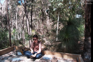 Experimenting with boomerang for knapping stone.