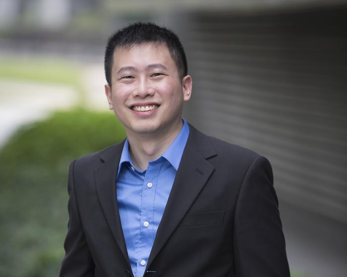 SMU Associate Professor Goh Beng Wee