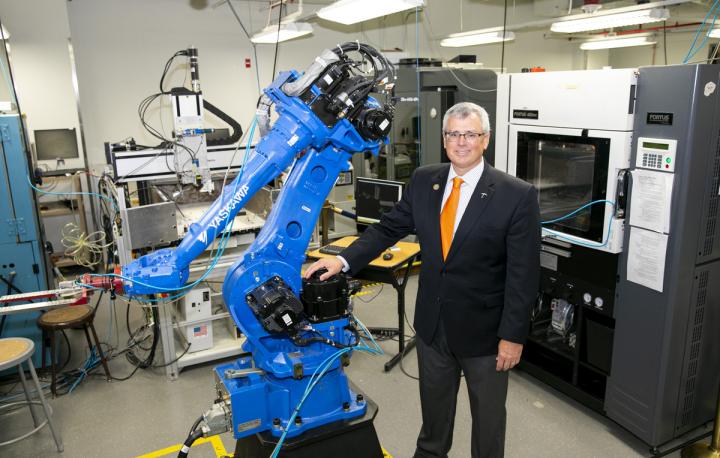 UTEP Professor Named a 2019 National Academy of Inventors Fellow