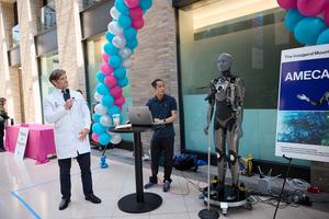 Alex Charney interviewed Ameca (created by Engineered Arts), the world’s most advanced humanoid robot.