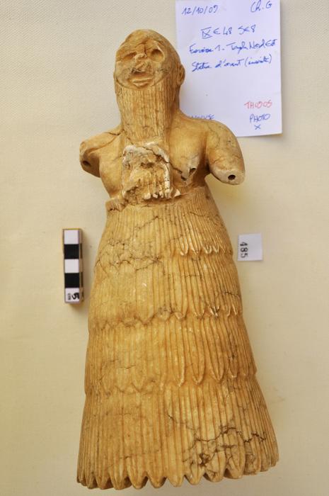 2nd millennium statue from Syria’s Mesopotamian site of Mari