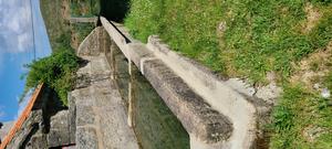 Stone tank