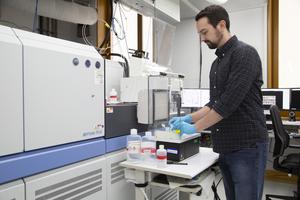 Mass Spectrometer